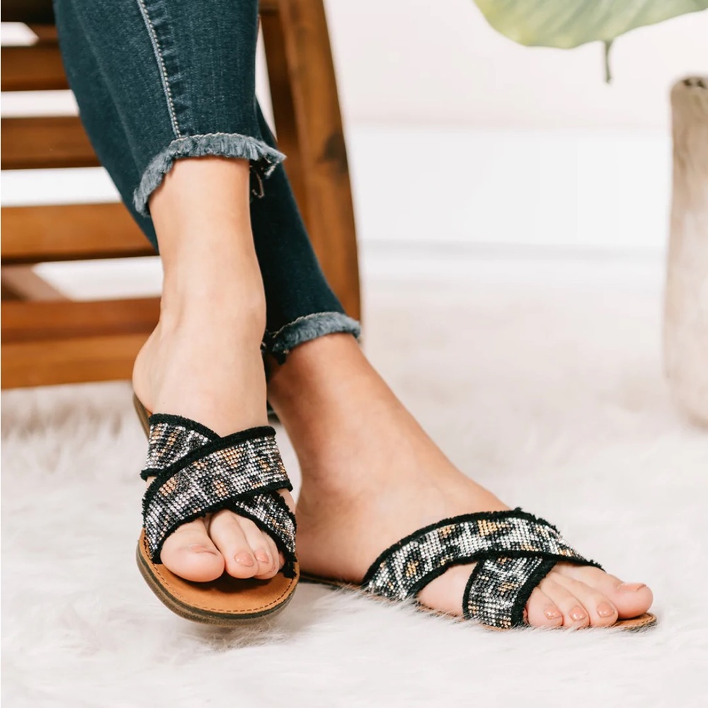 Sandles